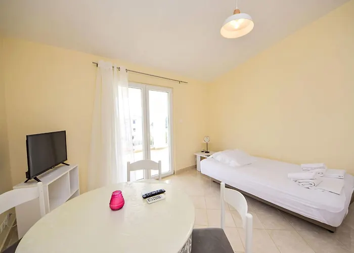 Apartment More-2 By Interhome Ražanj